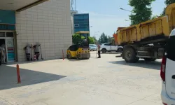 İnegöl Belediyesi, Devlet Hastanesi Acil Servisi Önündeki Yolu Yeniledi