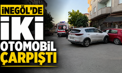 İnegöl’de İki Otomobil Çarpıştı