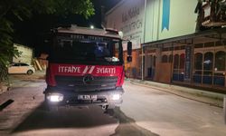 İnegöl’de Mobilya İmalathanesinde Yangın Çıktı