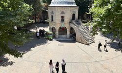 Kozahan'da masa ve sandalyeler yeniden toplatıldı!