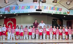İnegöl'de Minik Öğrencilerin "Hayvanları Tanıyorum" Projesi Sergisi Hayran Bıraktı
