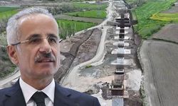 Ulaştırma Bakanı Uraloğlu Müjdeyi Verdi! Ankara-Samsun Hızlı Tren Hattı 2,5 Saate İnecek