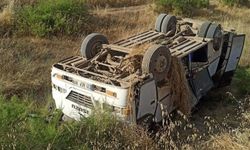 Amasya'da tarım işçilerini taşıyan midibüs devrildi! 16 yaralı