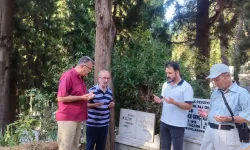 Bursa tarihine iz bırakan Kazım Baykal mezarı başında anıldı