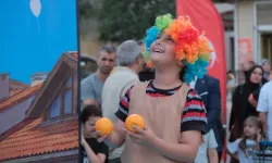 Bursa Yıldırım’da mahalle şenlikleri başladı: Çocuklar geleneksel oyunlarla buluştu