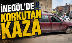 İnegöl’de iki otomobil çarpıştı