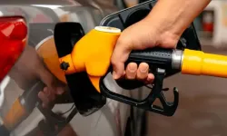 Akaryakıta peş peşe üçüncü zam geldi