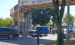 Bursa’da otomobil ile motosiklet çarpıştı! Sürücü metrelerce sürüklendi