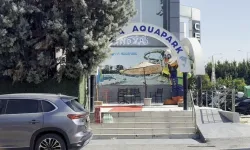 Bursa'da yaşı küçük temizlikçi havuz kaydırağından düşüp ağır yaralandı