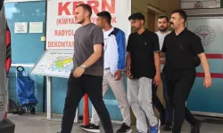 İnegöl’de tekme tokat dövdükleri gencin kolyesini çalıp kaçtılar