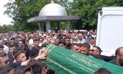 İznik Gölü’nde Yaşamını Yitiren 21 Yaşındaki Genç Son Yolculuğuna Uğurlandı