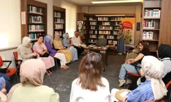 Nilüfer’de Minikler Okula Kütüphanede Hazırlanıyor