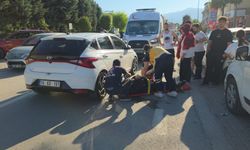 İnegöl’de otomobilin çarptığı kadın yaralandı