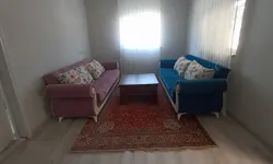 İnegöl’de yalnız yaşayan 68 yaşındaki kadının evi yenilendi