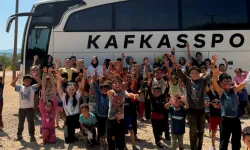 Kafkasspor mevsimlik tarım işçilerinin çocuklarıyla buluştu