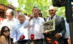 Özgür Özel’den Çankaya Belediyesi Operasyonuna Tepki: “Dimdik Ayaktayız”