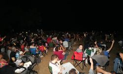 Bursa’da Binlerce kişi Perseid meteor yağmurunu izlemek için Yenişehir’e akın etti