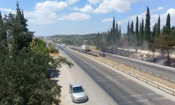 Bursa’da anız yangını İzmir yoluna ulaştı: Trafik bir süre durduruldu