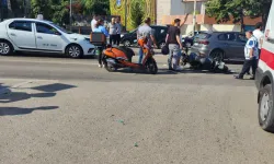 Bursa’da motosiklet ambulansla çarpıştı: Sürücü yaralandı