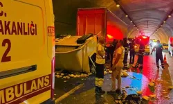 Bursa’da tır kamyona çarptı! Sürücü ağır yaralandı