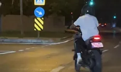 Bursa’da yeşil ışığı gördü, drift yaparak kalkış yaptı