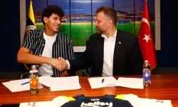 Fenerbahçe’de peş peşe ayrılıklar! Omar Fayed de takımdan ayrıldı