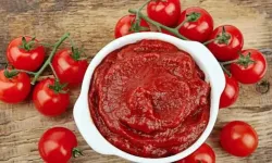 İnegöl'de Salça Sezonu Hareketlendi! Domates 8 TL'den Başlıyor, Kapya Biber 80 TL'ye Kadar Çıkıyor