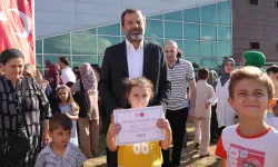 Gürsu'da "Yüzme Bilmeyen Kalmasın" projesiyle 600 çocuk yüzme öğrendi