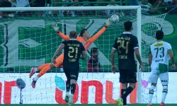 İnegöllü kaleci Bursaspor’a 3 puanı armağan etti
