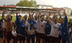 İlçe Stadı 1 TL’ye İnegölspor’un Oldu |10 Yıllık Protokol İmzalandı