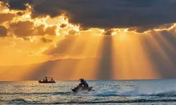 İznik Gölü’nde MotoSurf ve Sujeti heyecanı yaşandı