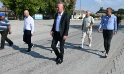 Karacabey’de kırsal arazi yollarına iyileştirme: 12 kilometrelik çalışma tamamlandı