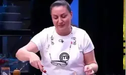 MasterChef’e veda eden Gülbahar’ın hayat hikayesi duygulandırdı! Mehmet Şef söz verdi...