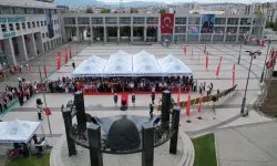 Nilüfer’de 30 Ağustos Zafer Bayramı coşkusu: Başkan Şadi Özdemir’den birlik ve gelecek vurgusu