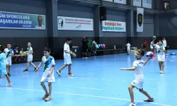 Nilüfer’de Hentbol Akademisi açıldı: 7-13 yaş arası çocuklara eğitim veriliyor