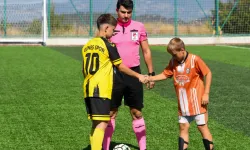 Osmangazi’de Feyyaz Alptuğ Memişoğulları anısına futbol turnuvası başladı