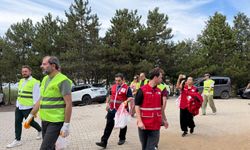 Gürsu’da Erasmus öğrencilerinden Dünya Temizlik Günü’nde çevre seferberliği