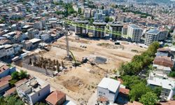 Bursa Yıldırım’da kentsel dönüşüm hız kesmeden sürüyor! 2. etapta ilk kazma vuruldu