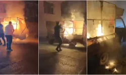 Bursa’da elektrikli kağıt toplama aracı alev aldı