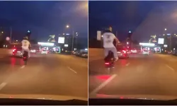 Bursa’da plakasız motosikletle trafikte tehlikeli hareketler kamerada