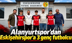 Alanyurtspor’dan Eskişehirspor’a 3 genç futbolcu