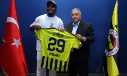 Emmanuel Emenike’den Fenerbahçe’ye ziyaret