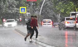 Meteoroloji Ankara'yı uyardı: Gök gürültülü sağanak ve kuvvetli yağış bekleniyor | 15 Ekim Ankara hava durumu