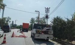 İnegöl Cerrah’ta Tehlike Arz Eden Elektrik Direkleri Yer Altına Alınıyor