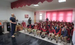 İnegöl’de öğrencilere hayvan sevgisi ve doğru yaklaşım eğitimi