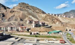 İnegöllü Hüseyin Oral 16 yıllık hayalini Yusufeli’nde gerçekleştirdi