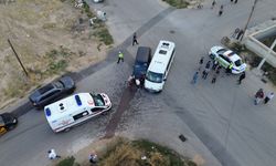 Okul servisi kaza yaptı: 5'i öğrenci 6 kişi yaralandı
