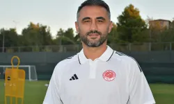 Selçuk Şahin kimdir? Hangi takımlarda oynadı, nerelerde teknik direktörlük yaptı?
