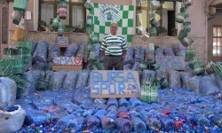 Bursa’da 1 milyon kapağı Bursaspor için biriktirdi