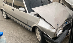 Bursa'da ambulans ile otomobil çarpıştı